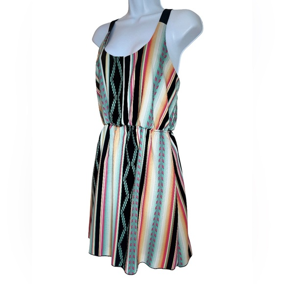 DAYTRIP MULTICOLOR GEOMETRIC WESTERN BOHO DRESS - Picture 3 of 4